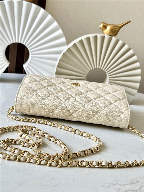 2026127215432948 570